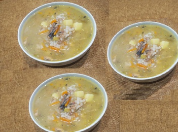Суп рисовый с сайрой консервированной (3 порции по 350 г х 245 руб.)
